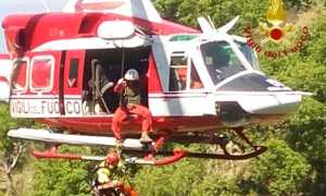 vigili fuoco elicottero verricello