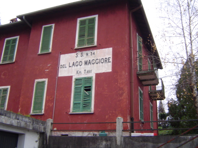 Casa Cantoniera ANAS a Verbania Suna SS 34 del Lago Maggiore