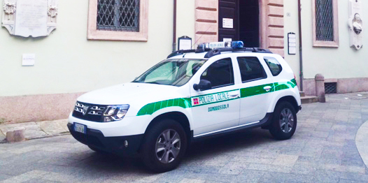 polizia municipale domo sede auto