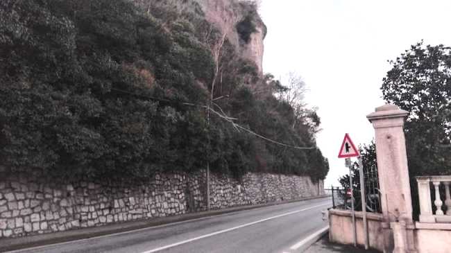 arona parete rocciosa ss33