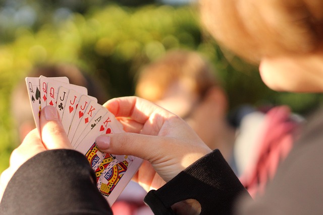 cards 2937475 640