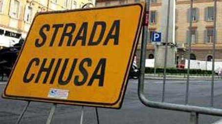 cartello strada chiusa