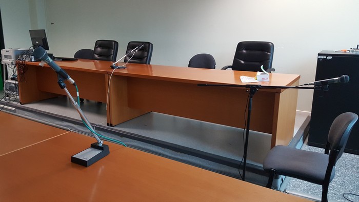 tribunale aula b vuota