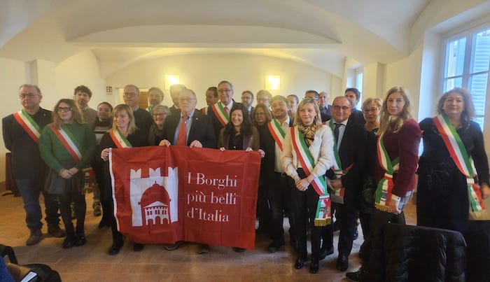 WhatsApp Image 2025 01 20 at 12.34.13