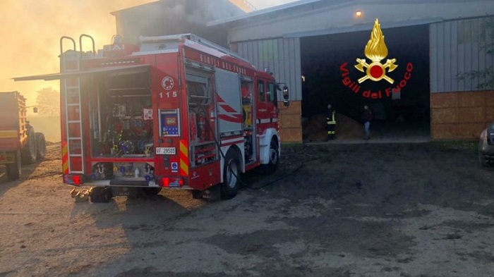 vigili del fuoco incendio